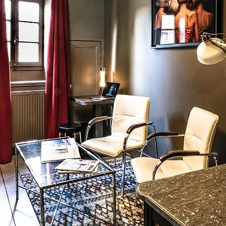 Bed and Breakfast La Femme D'a Cote