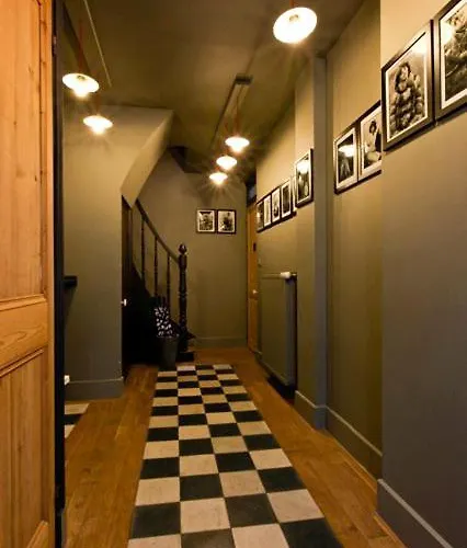 La Femme D'a Cote Frühstückspension